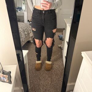 American Eagle Outfitters Black Distressed Skinny Jeans